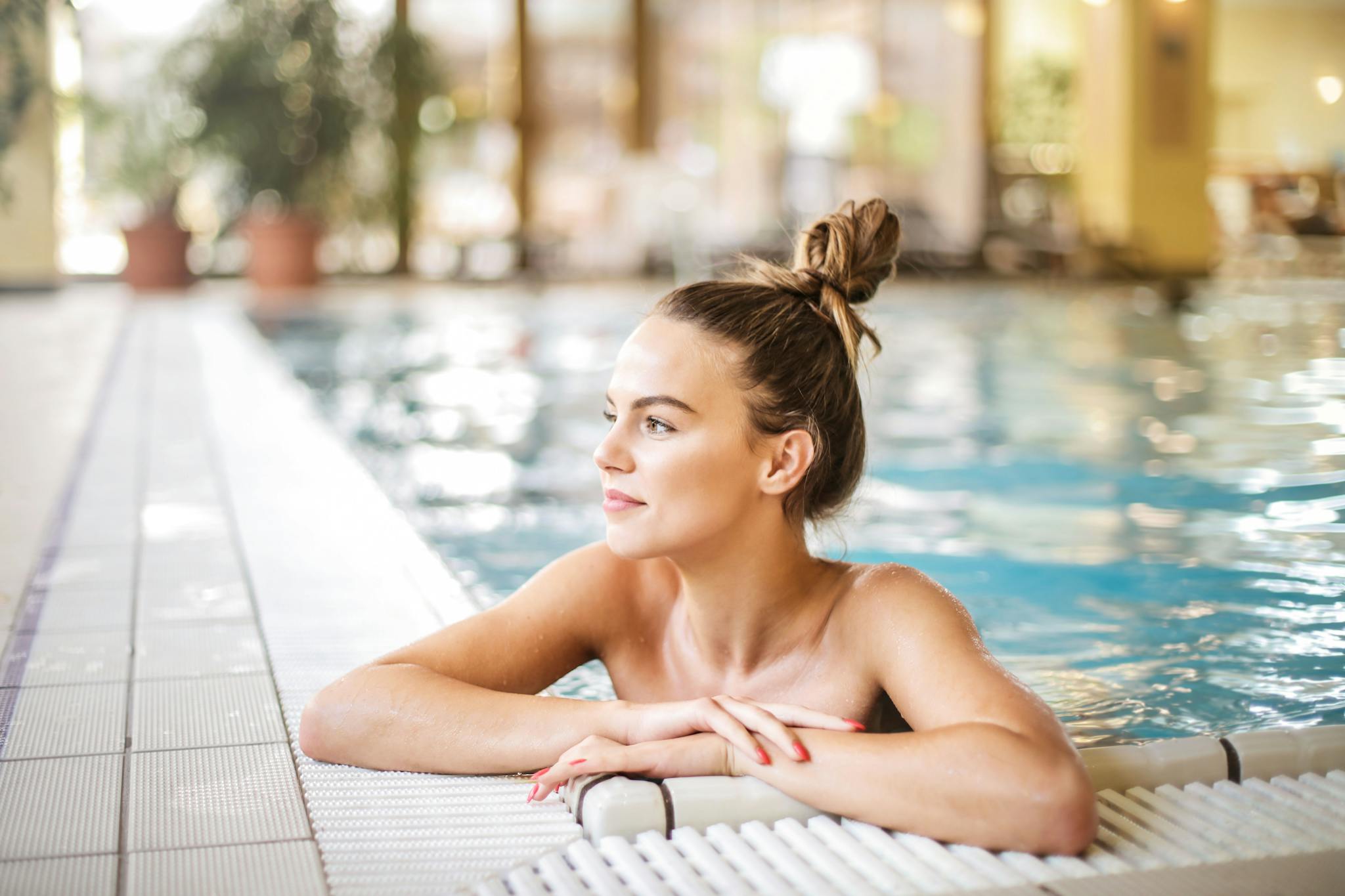 photo of woman on swimming pool 3757640